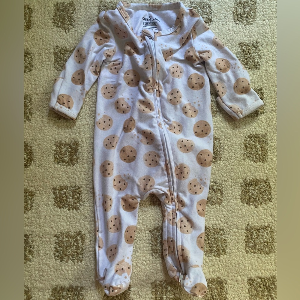 Caden Lane Cookie Print Kids Footie